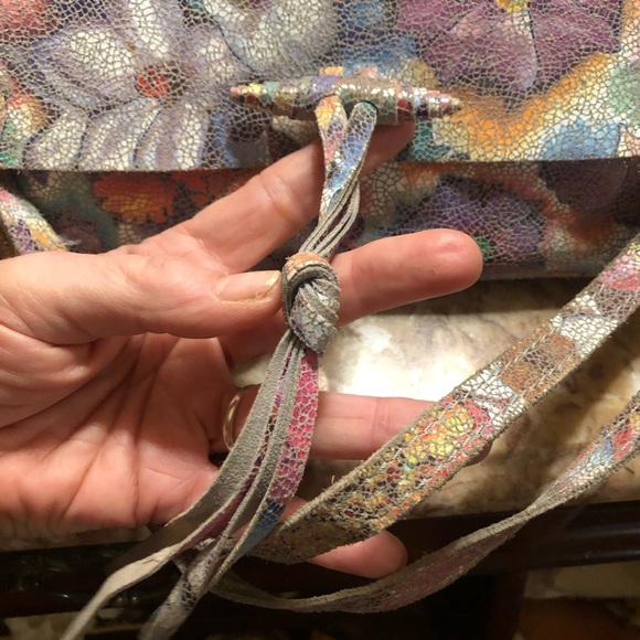 Beautiful ‘Borse In Pelle’ Italian Crackled Leather crossbody Bag - Picture 4 of 12